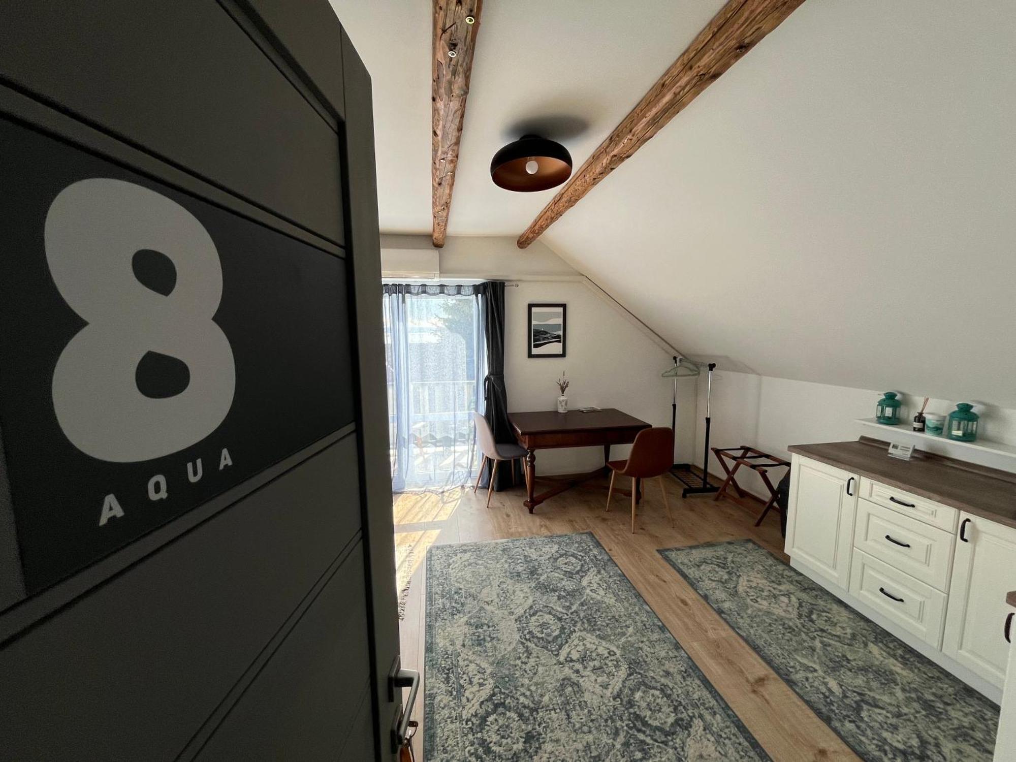 Patent Hostel Badacsonytomaj Buitenkant foto